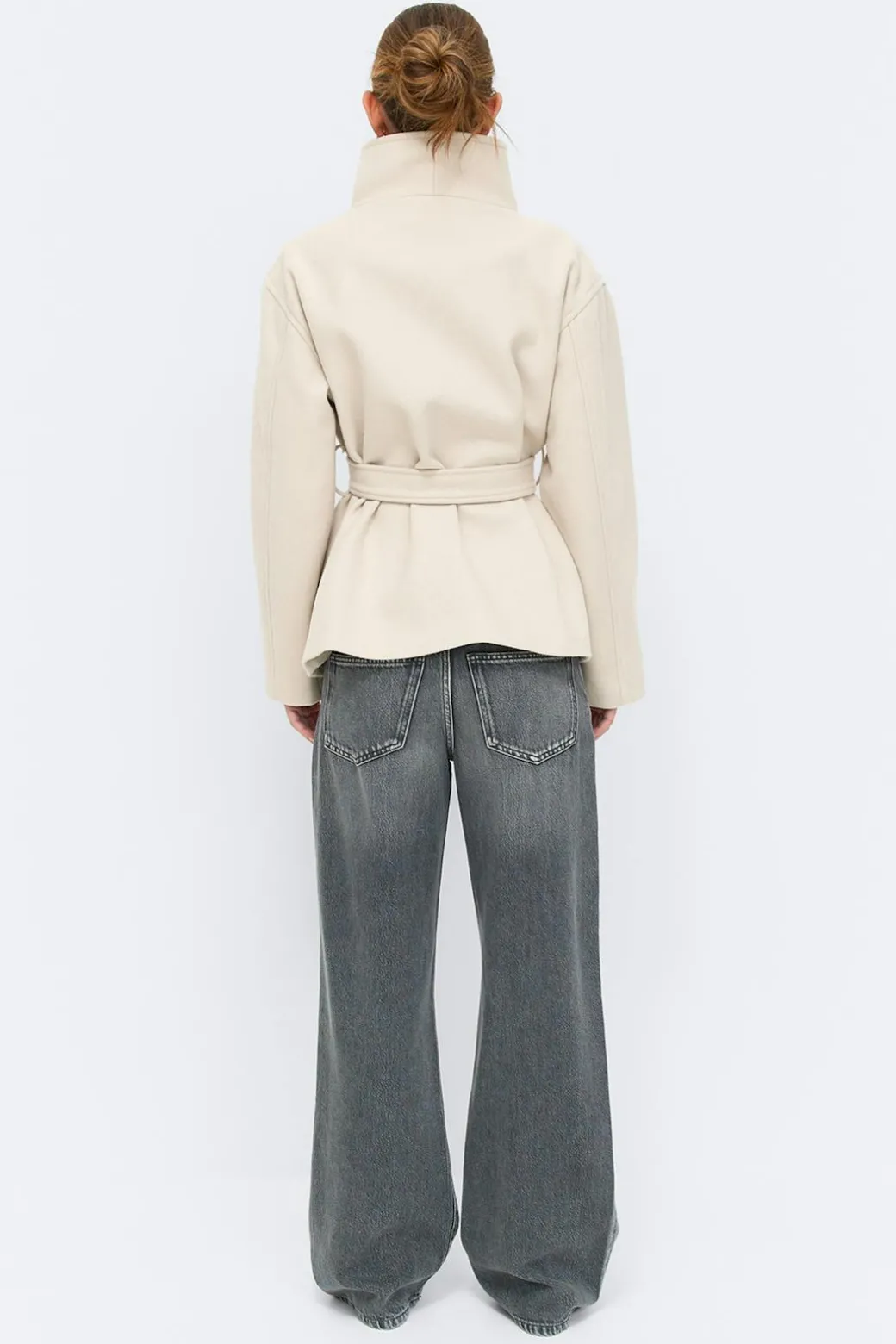 High neck short jacket