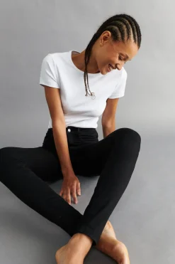 high waist jeans