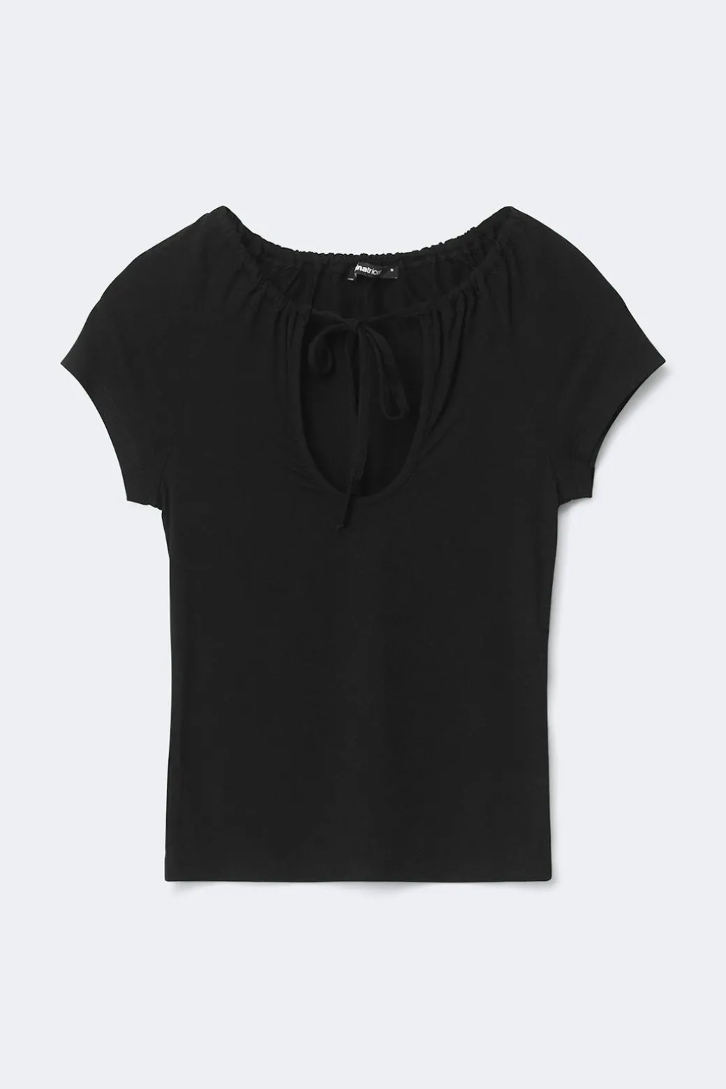 Keyhole top