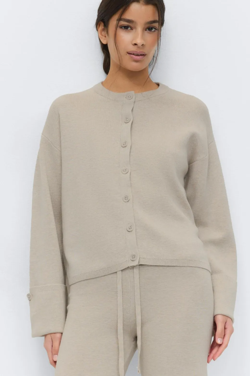 Knitted cardigan