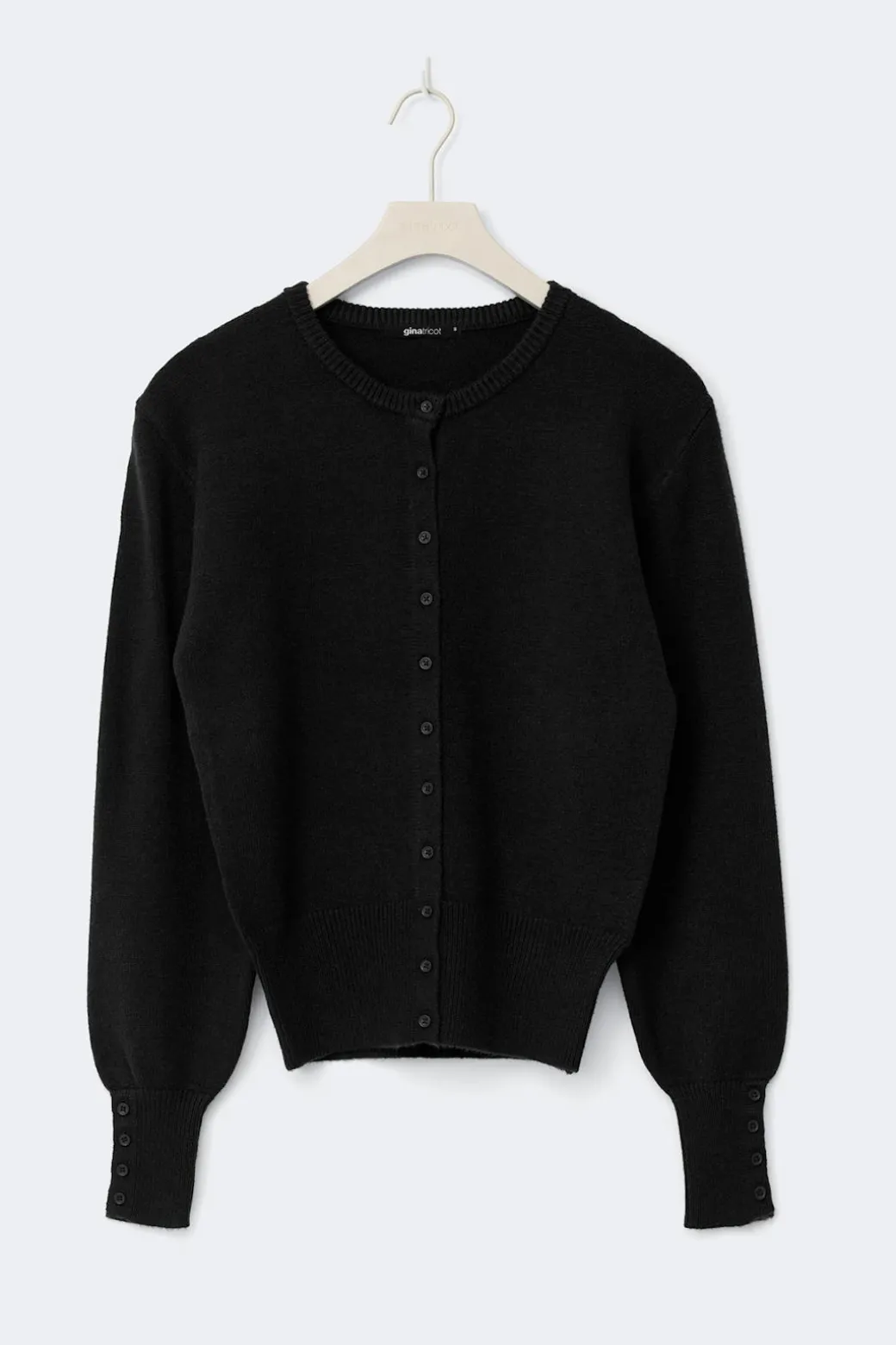 Knitted cardigan
