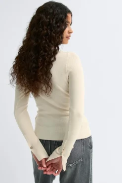 Knitted cardigan