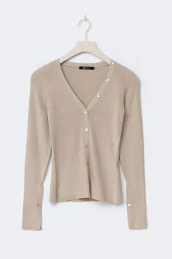 Knitted cardigan