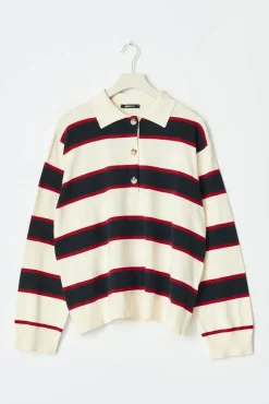 Knitted collar sweater