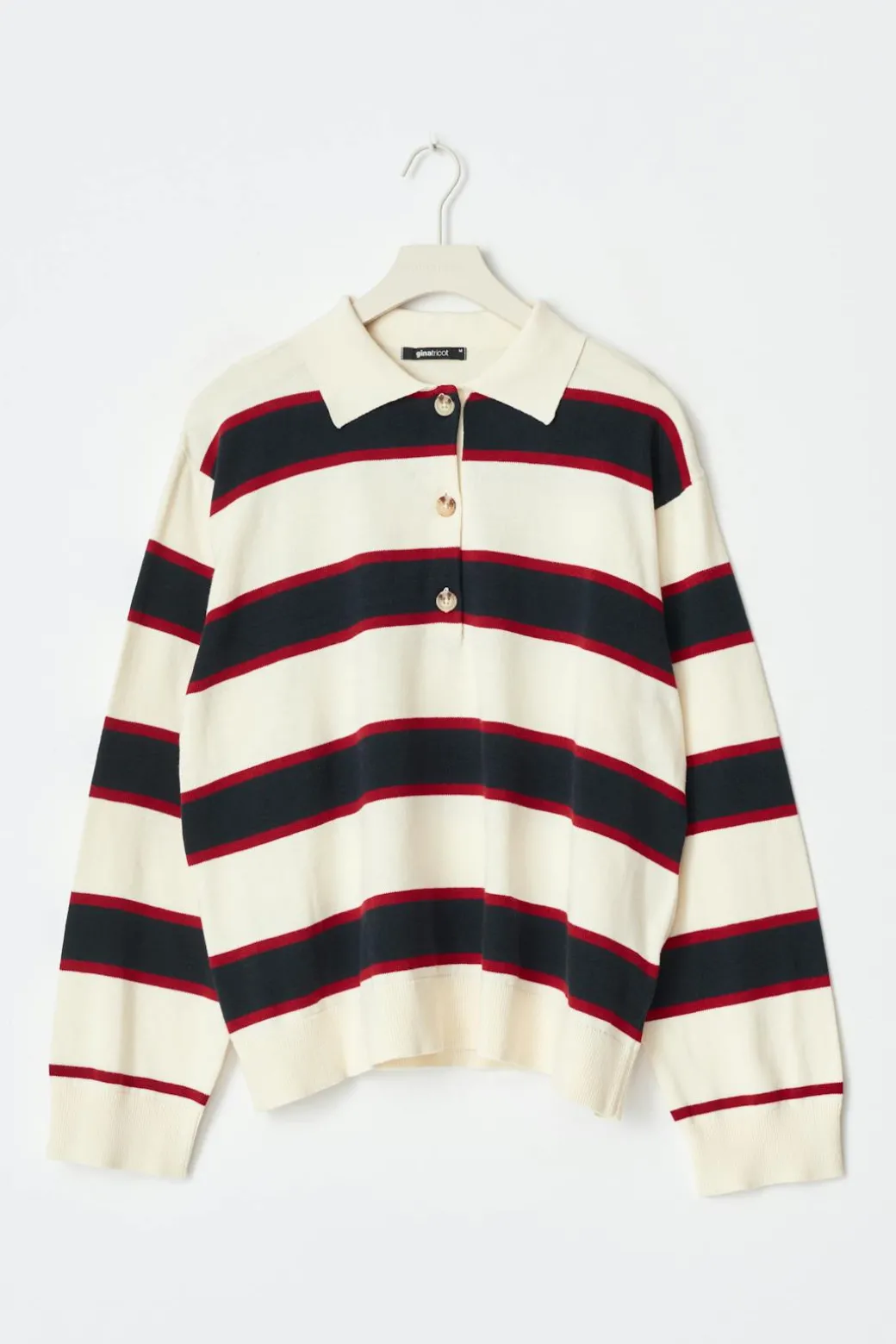Knitted collar sweater