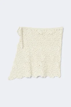 Knitted crochet apron skirt