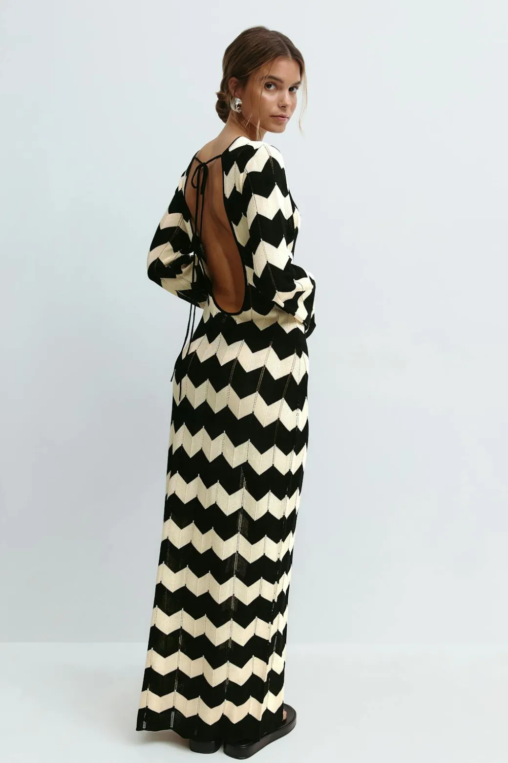 Knitted flowy maxi dress