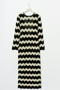 Knitted flowy maxi dress