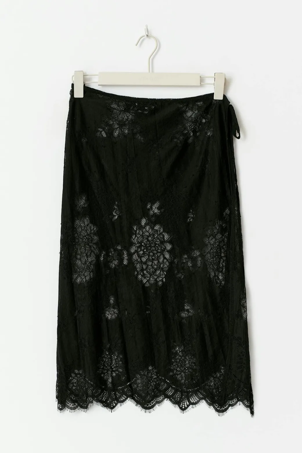 Lace apron skirt