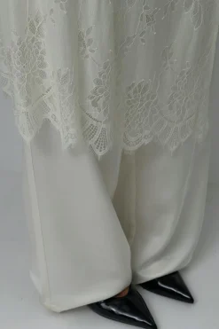 Lace apron skirt