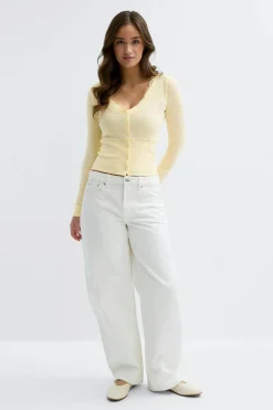 Lace detail button top