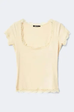 Lace detail scoop neck top