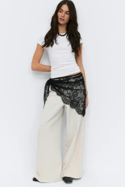 Lace hip scarf