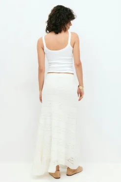 Lace skirt