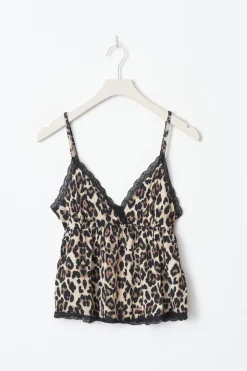 Lace strap singlet