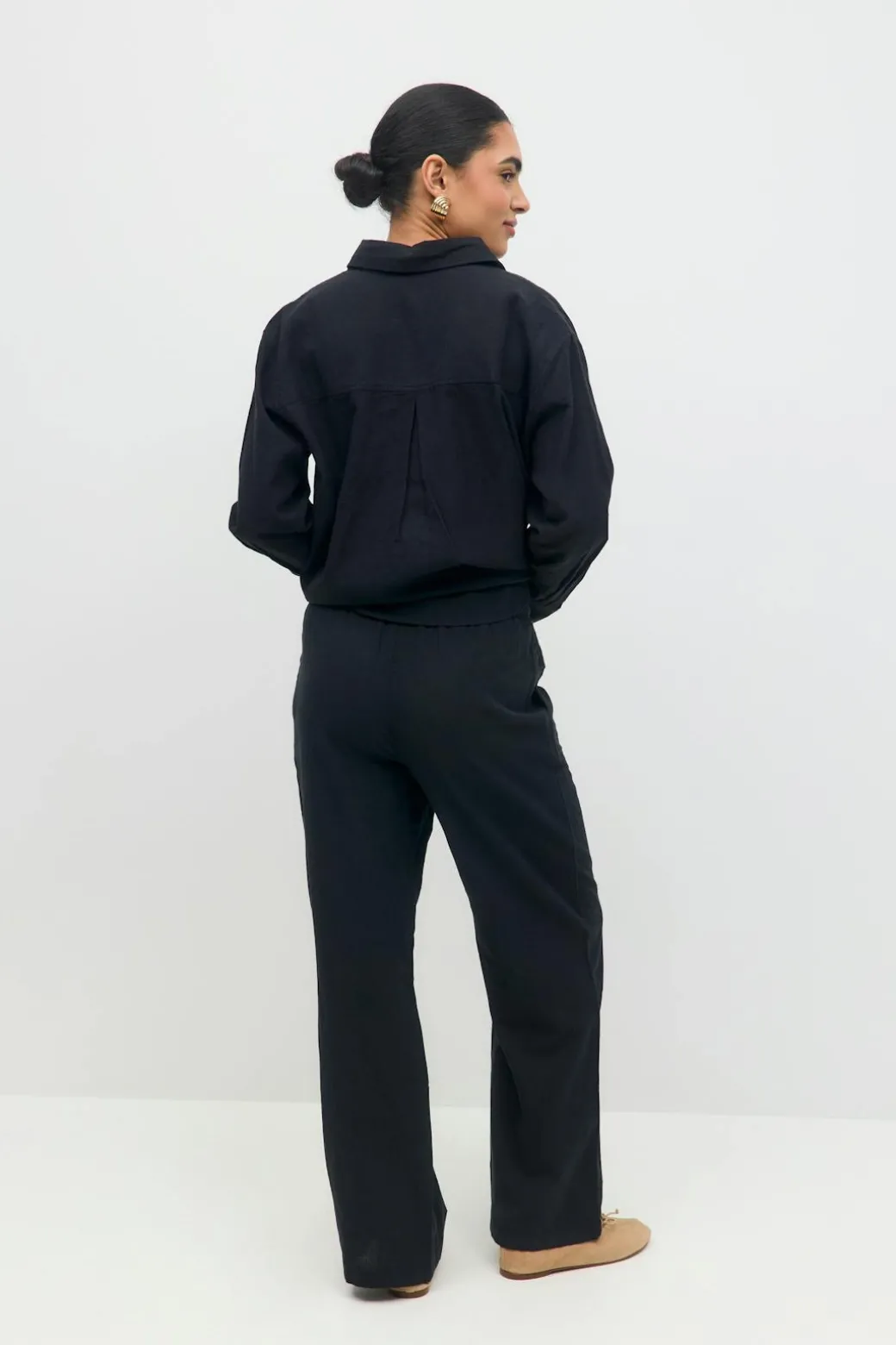 linen blend trousers