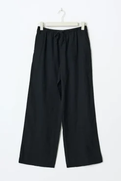 linen blend trousers
