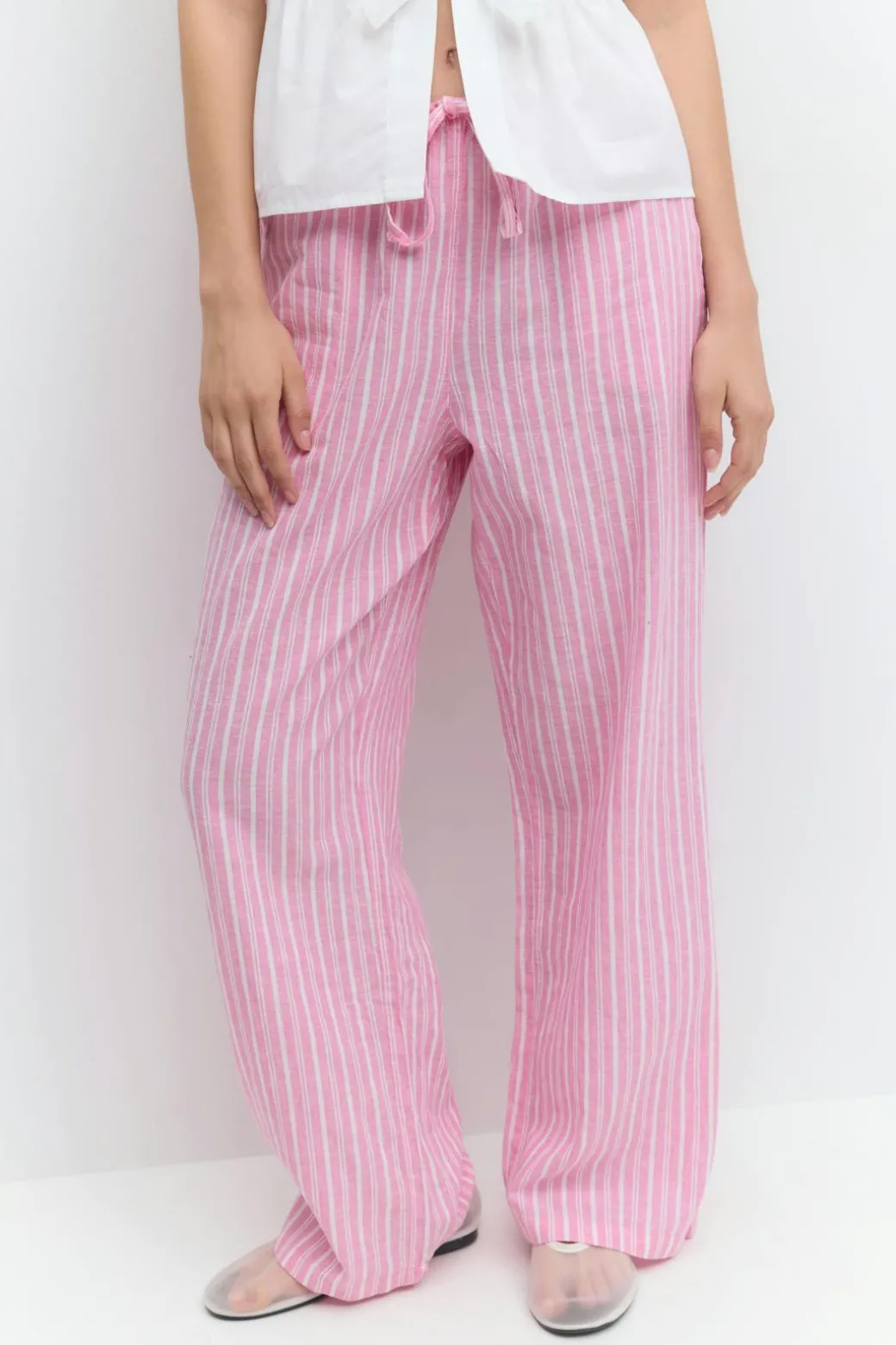 linen blend trousers