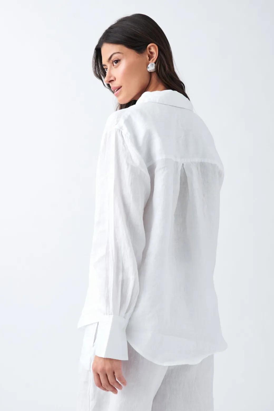 linen shirt