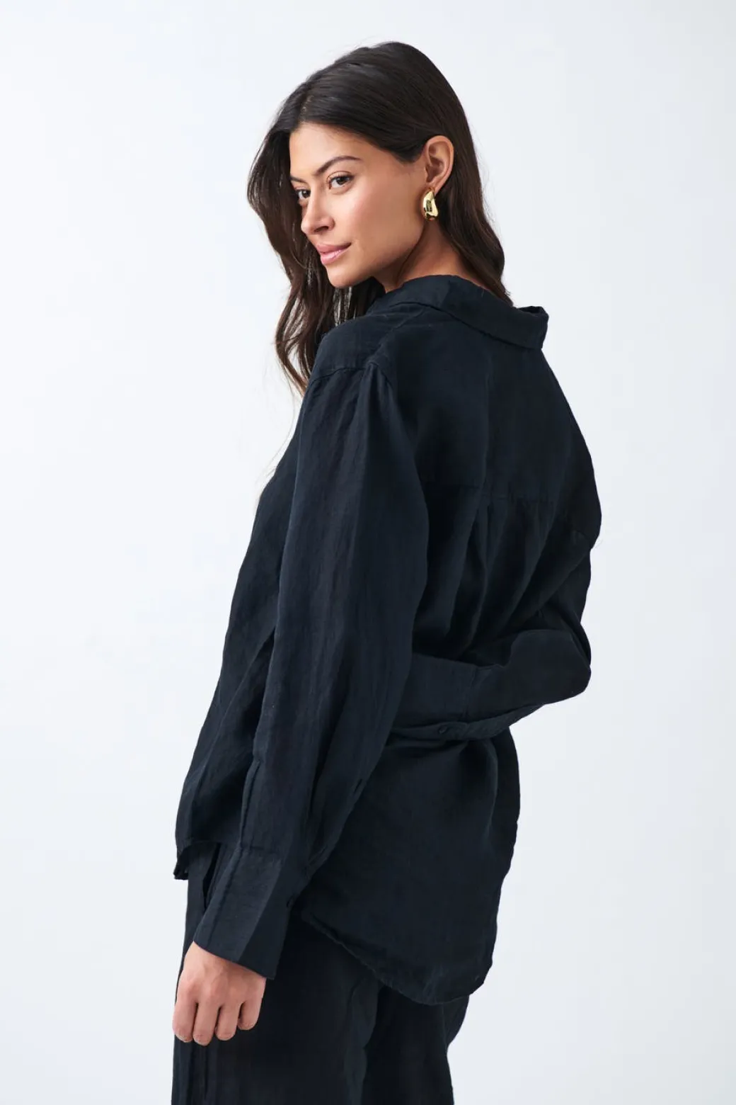 linen shirt