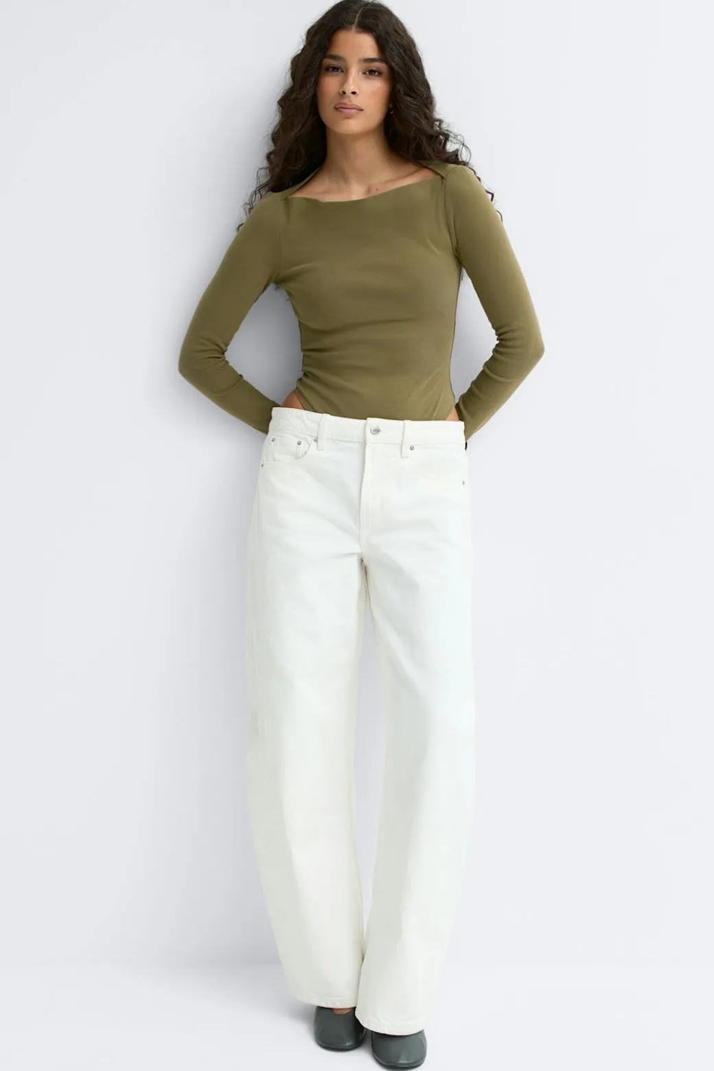 Long sleeve body