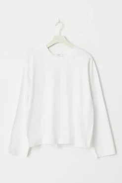 Loose fit long sleeve tee