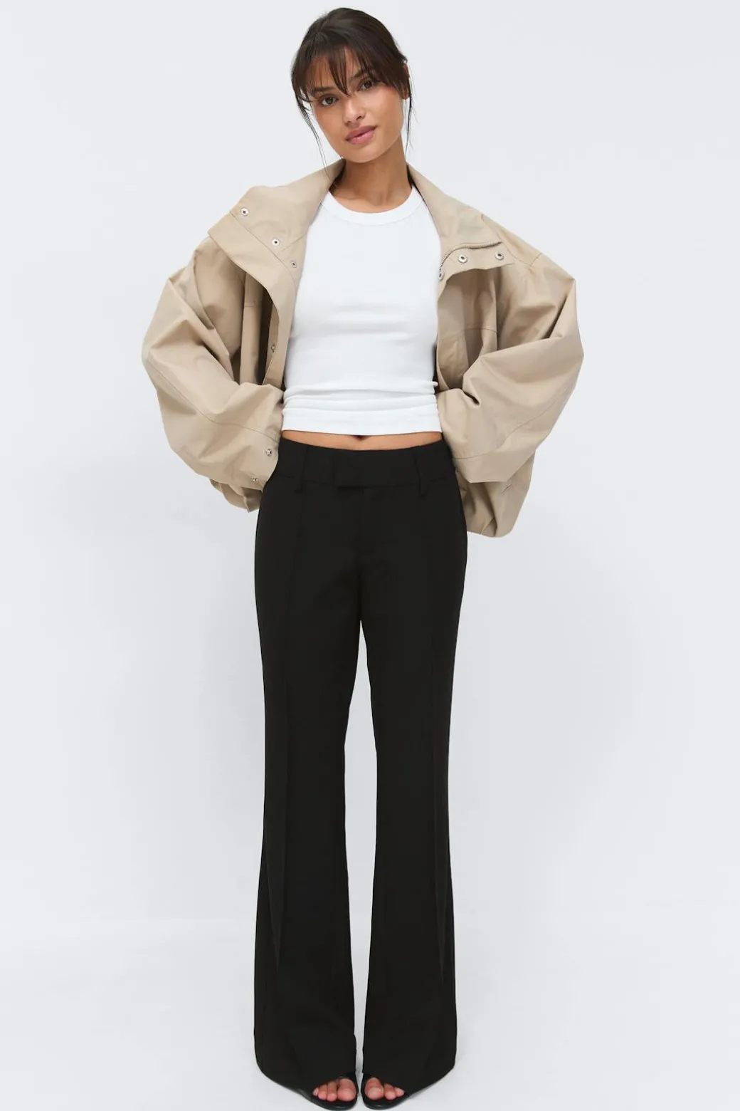 Low waist bootcut trousers