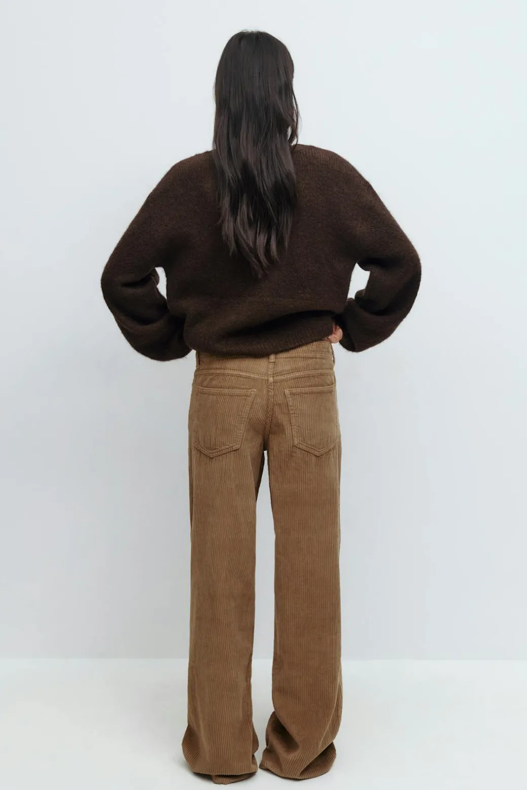 Low wide cord jeans