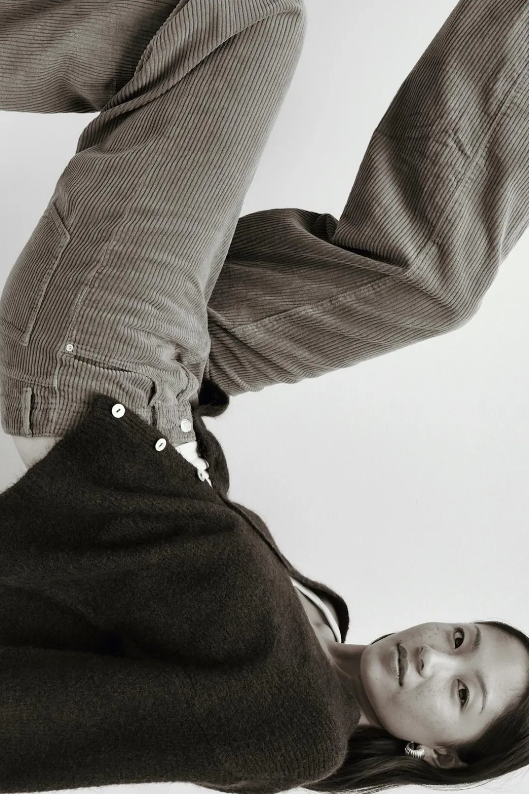 Low wide cord jeans