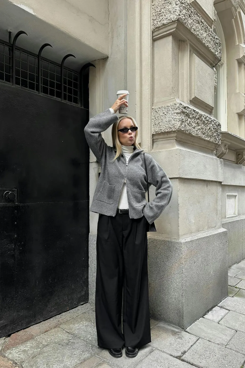 Mid wide pleated trousers