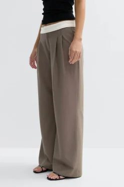 Mid wide pleated trousers