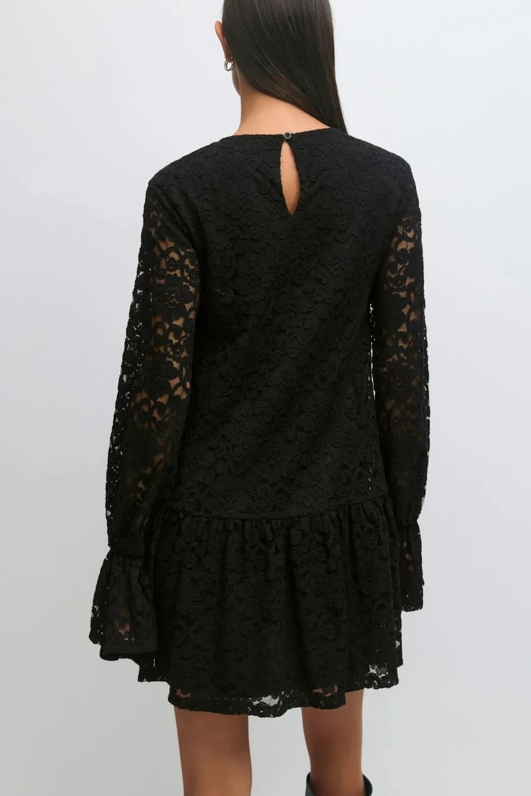 Mini lace dress