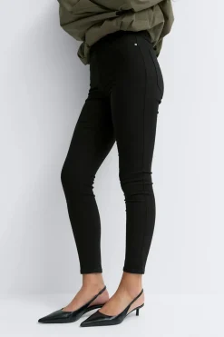 molly high waist jeans