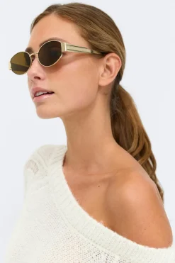 Oval metal frame sunglasses