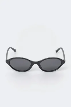 Oval sunglasses
