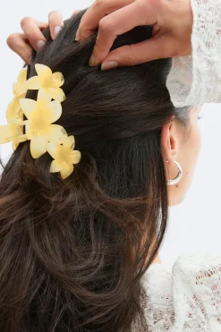 2-pack flower hair clips