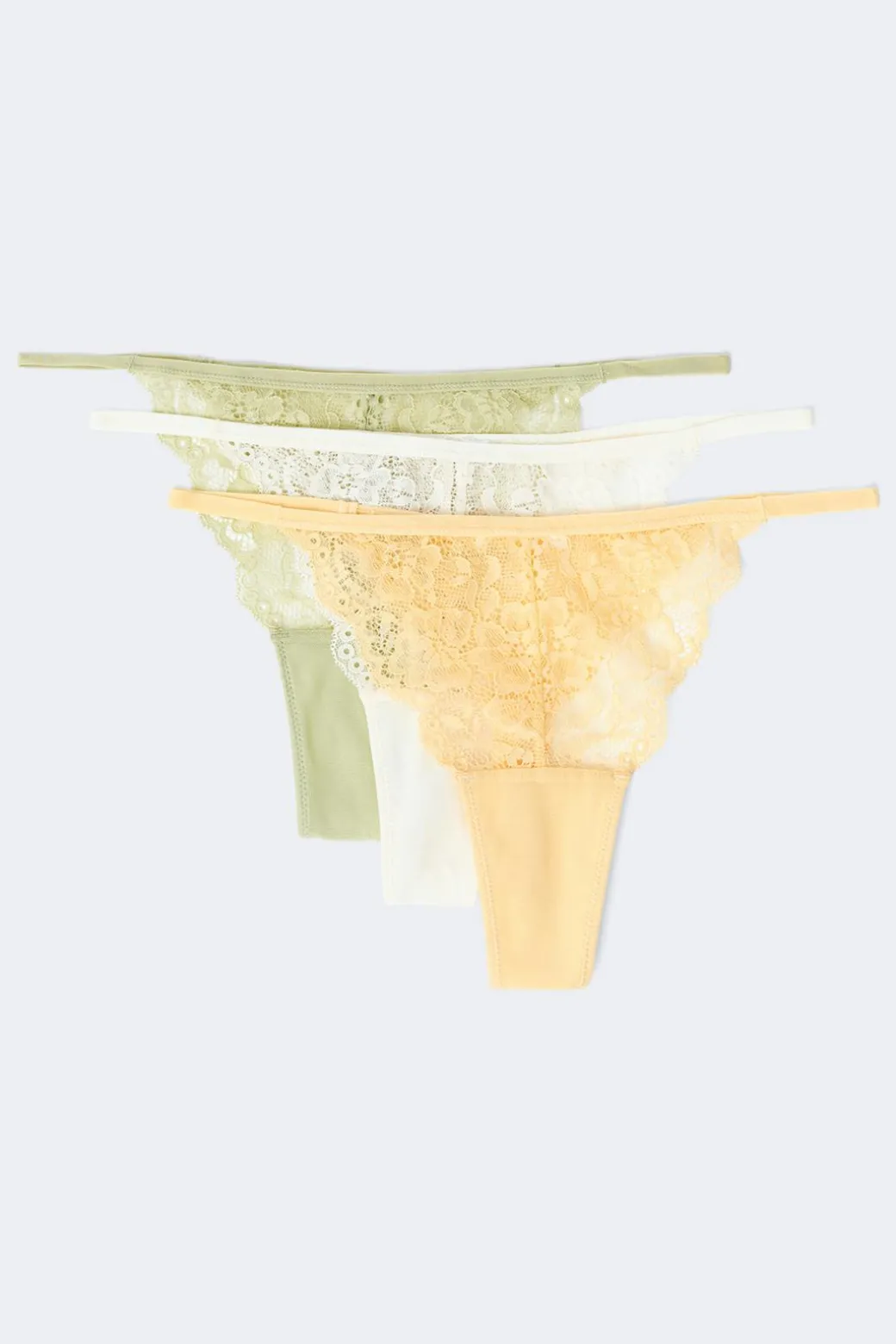 3-pack lace thong