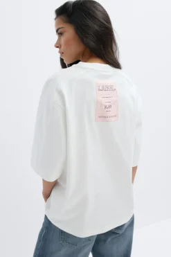 Patch detail tee