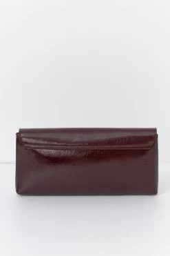 Patent studded clutch