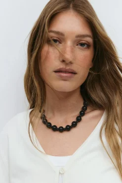 Pearl necklace