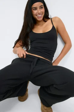 Perfect strap singlet