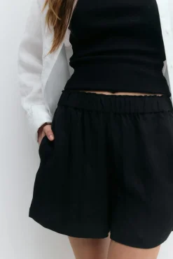 Relaxed high waist shorts