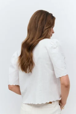Scallop edge blouse
