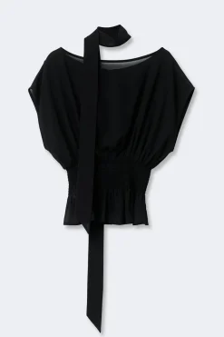 Scarf blouse