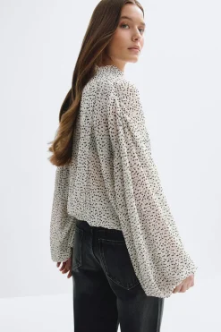 Scarf blouse