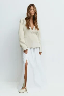 Sculpted blazer
