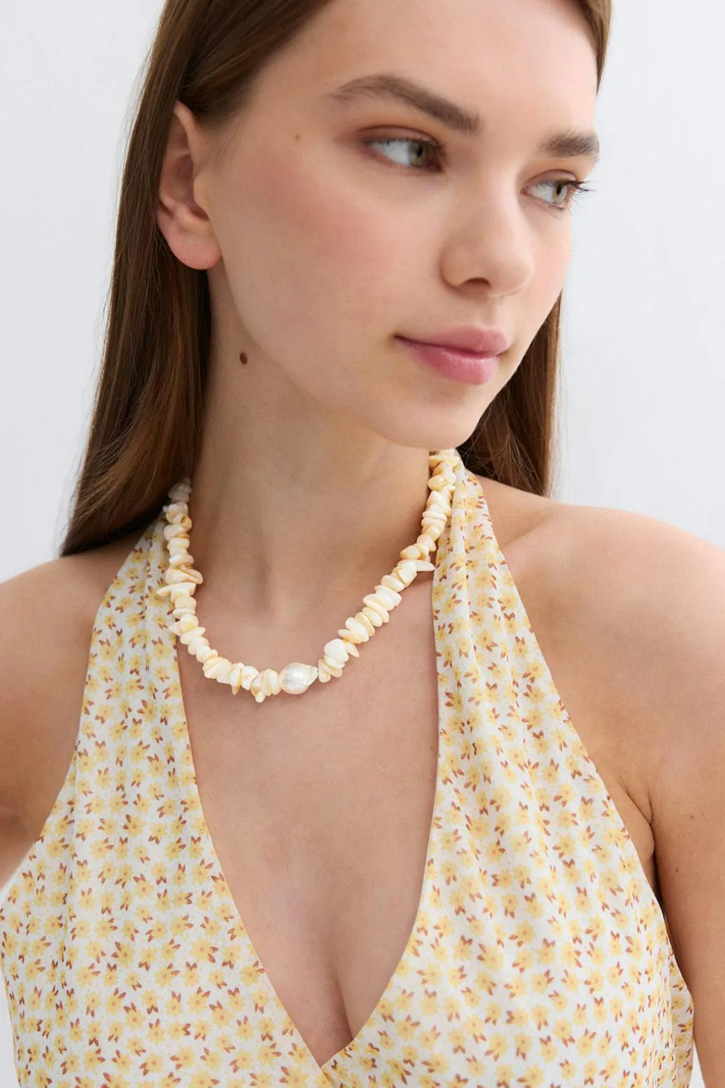 Sea pearl necklace