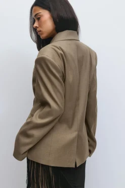 Shaped blazer