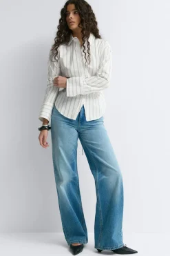Shaped blouse