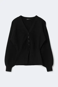 Shaped knitted cardigan